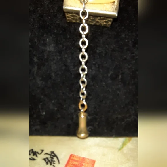 Vintage trinket, pill box Old Timey phone rhinestone pendant and charm - Picture 6 of 16